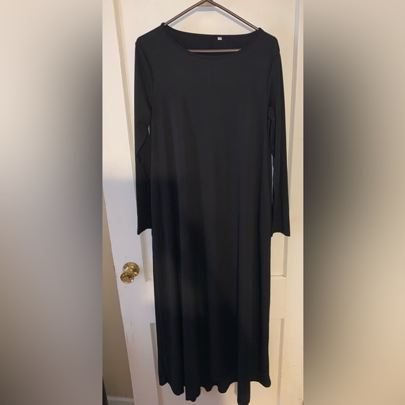 Long sleeve maxi dress - Picture 1 of 3